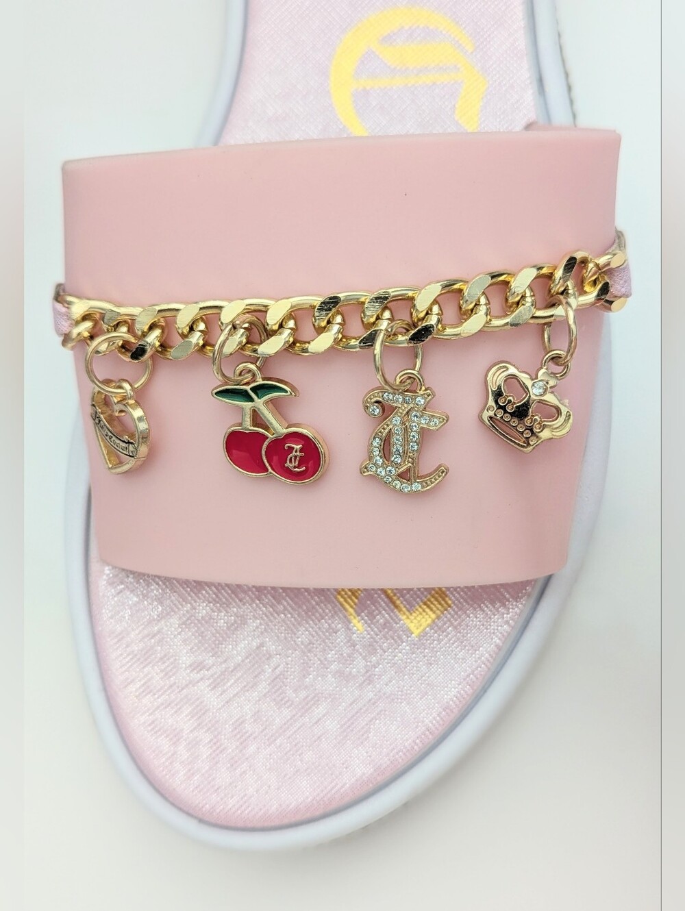 Juicy Couture (7M) JC-Yaretta Pink Slides/Flats/Sandals w/Gold Chain Charms - Picture 6 of 11